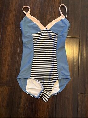 Seea One Piece Swimsuit Size Small Striped